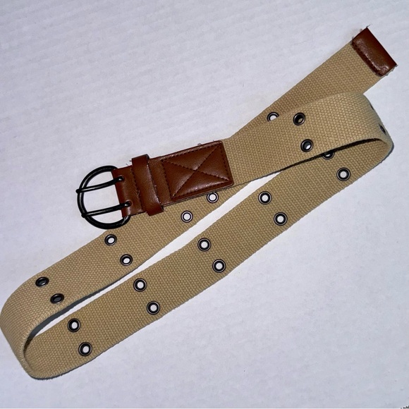 Like-new vintage unisex tan canvas & brown leather belt - Picture 1 of 6